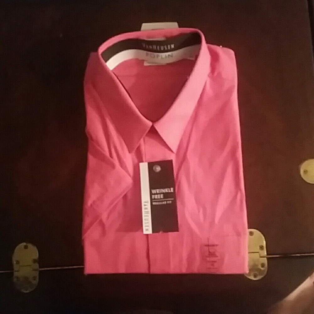 Men's butten down dress shirt
